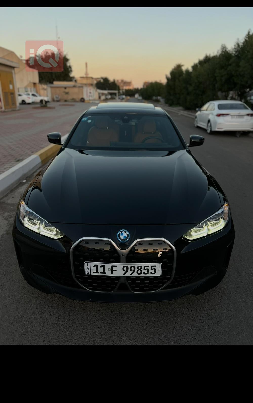 BMW i4
